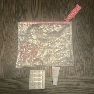 Dermaflash blade refills Deluxe Sample pre flash lot of 4 razors + Zipper bag